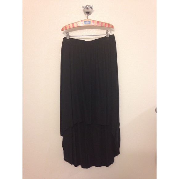 Cotton On Hi Low Skirt. Size Small.