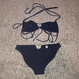 VS Black Bikini