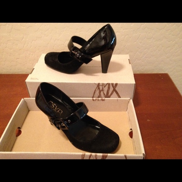 Black & brown bundle for sperese. ☺️