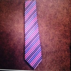 Tie worn 1 time