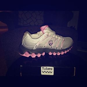 Brand new in box K•SWISS Tubes!!