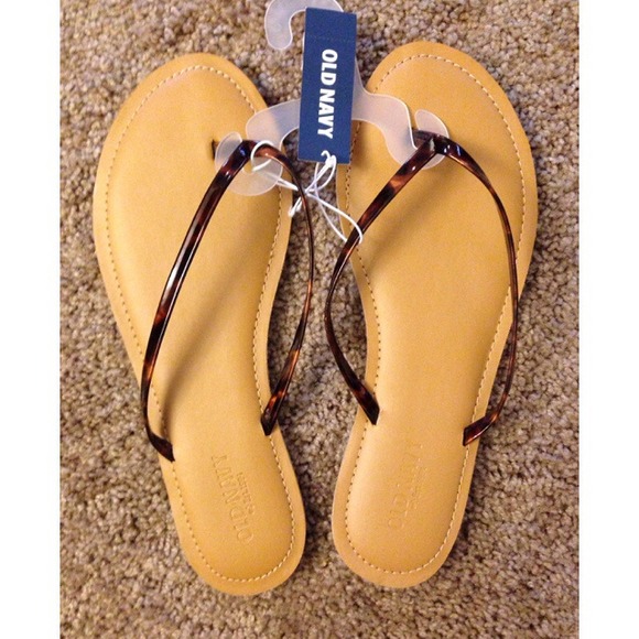 Old Navy Shoes - ❗️SALE❗️Leopard Flip-Flop Sandal sz 9 NWT