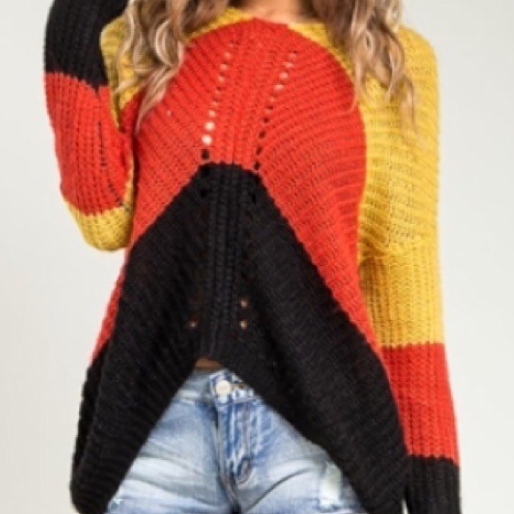 💛 New with tag sweater