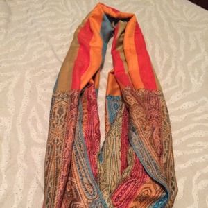 Pashmina scarf