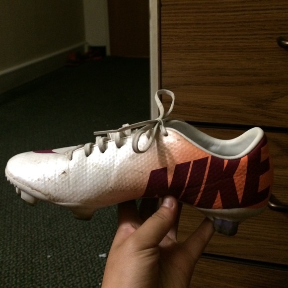 Nike Women's Mercurial Veloce FG Soccer Cleat - Picture 3 of 3