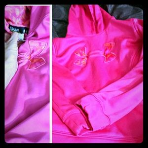 Under Armour sweatshirt