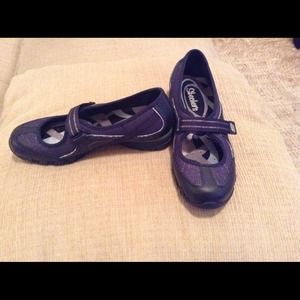 Ladies Skechers Sneakers