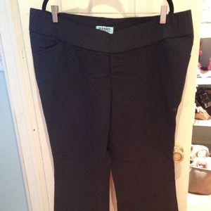 Black old navy maternity pants