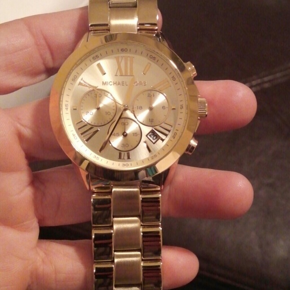 Watch - Picture 3 of 3