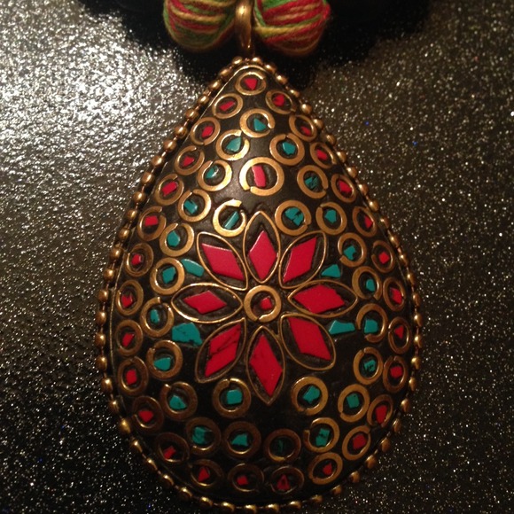 🌟"One of A Kind" Statement Tribal Necklace 🌟 - Picture 2 of 4