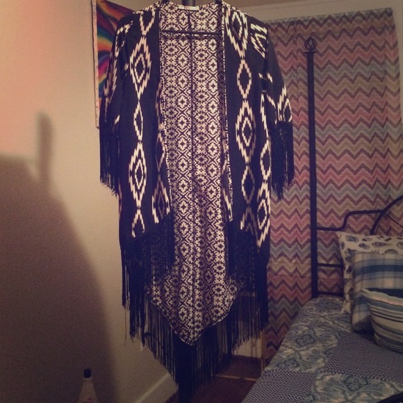 Black&white kimono!