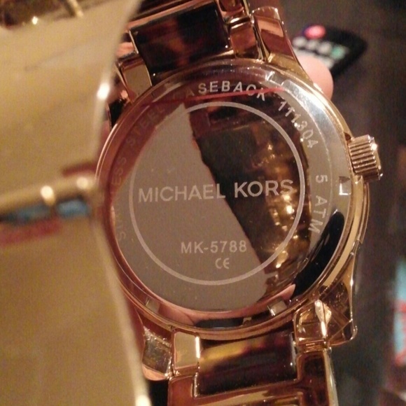 Michael kors watch - Picture 2 of 4