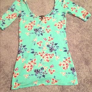 Mint green Floral 3/4 shirt