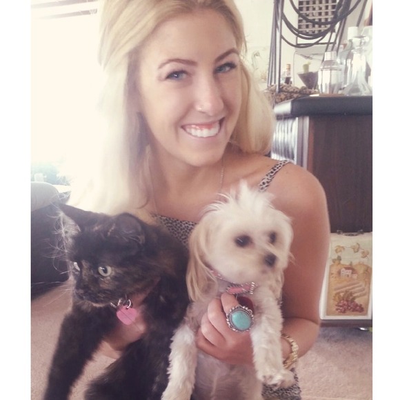 About your seller :)