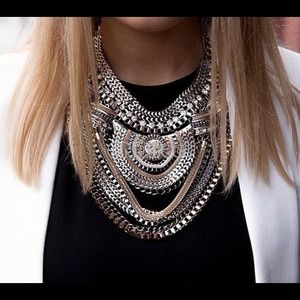 Statement necklace