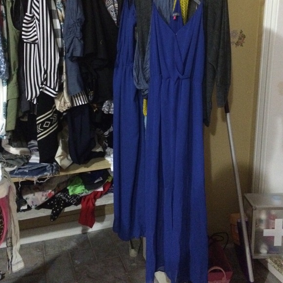 Worn once - Picture 3 of 3