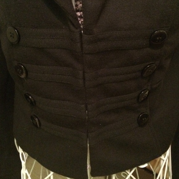 Jacket - Picture 3 of 5