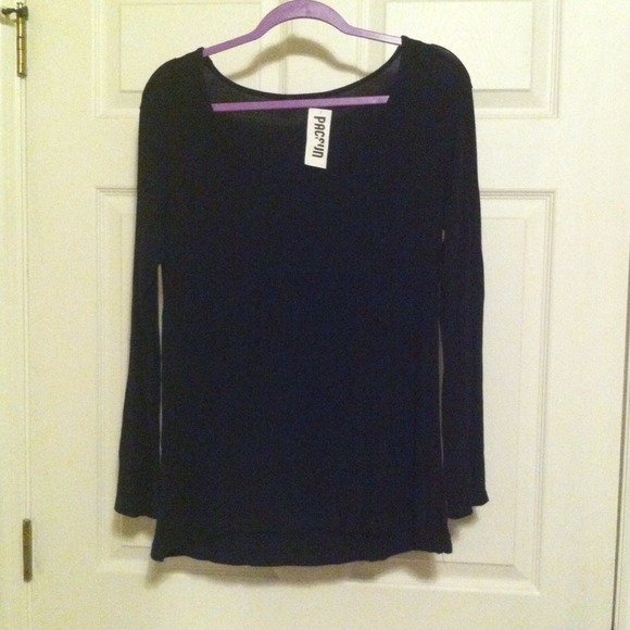 Brandy Black Long Sleeve