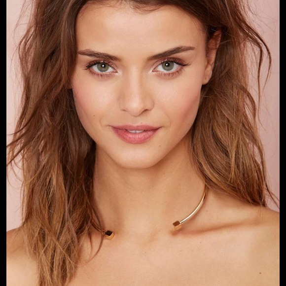 Gold collar necklace