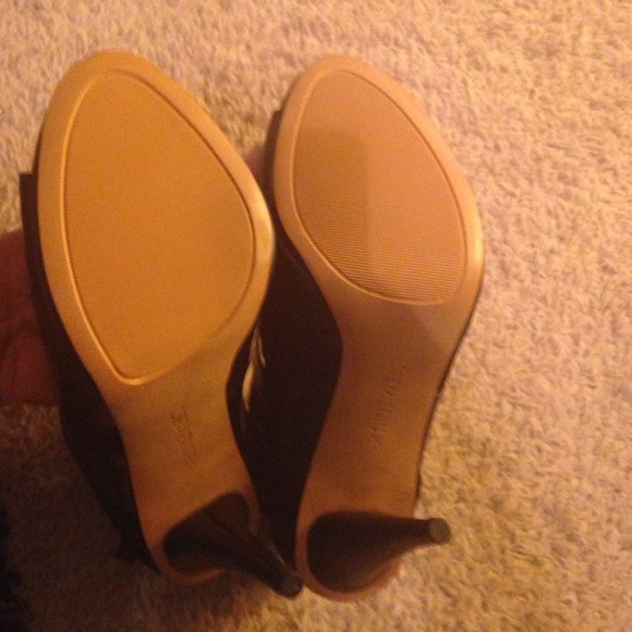 FINAL PRICE‼️Nine West Pumps - Picture 3 of 4