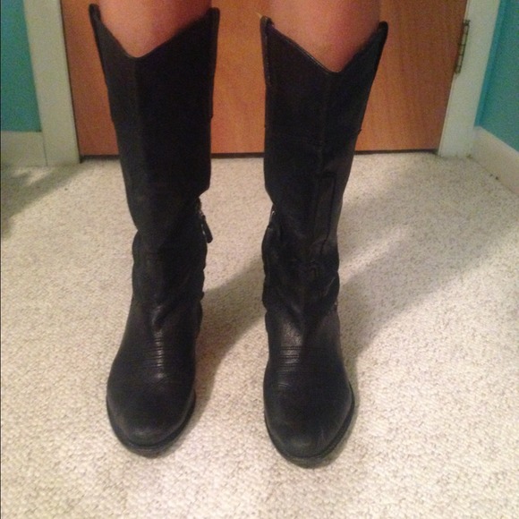 Sold in bundle! Black Leather riding boots! Size 9 - Picture 3 of 4