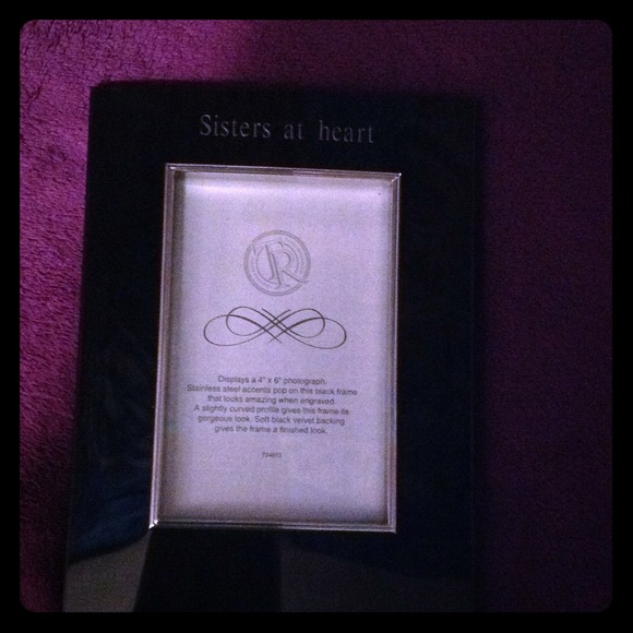 Sisters at heart frame.