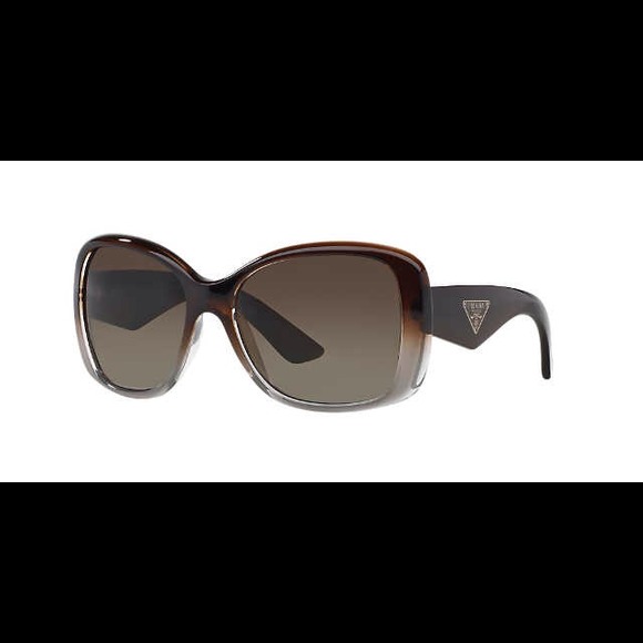 NEW AUTHENTIC PRADA CLASSIC SUNNIES