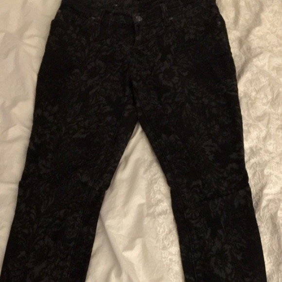 7 for all mankind stretchy denim in size 26