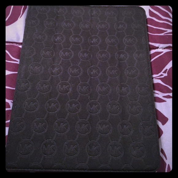 MICHAEL KORS iPad case (black).