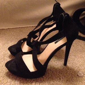 Suede strap high heel