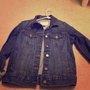 Jean jacket size small!