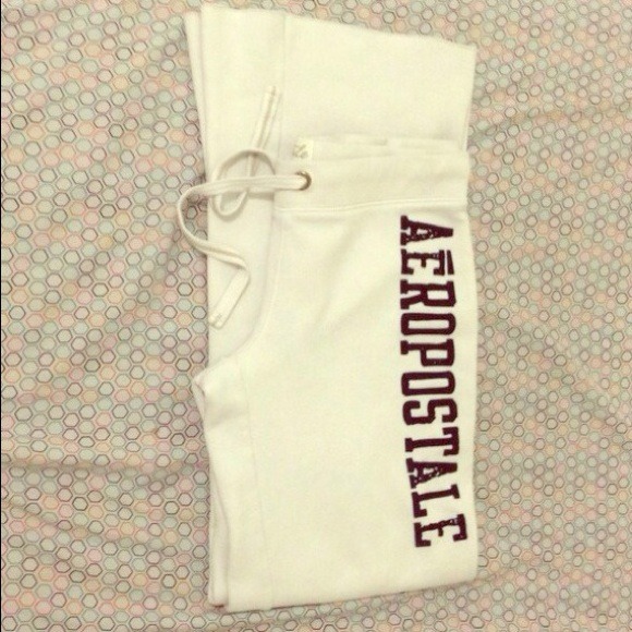 White sweatpants - Picture 2 of 2