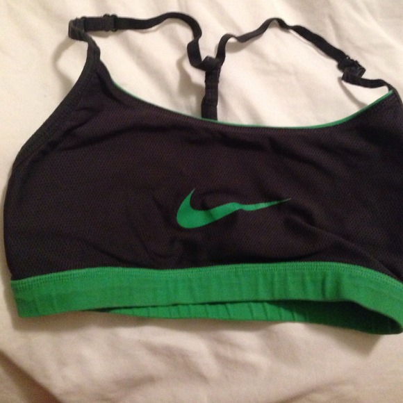 Nike reversible sports bra