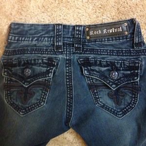 Rock revivals dark blue size 25