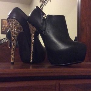 SALE***Black Booties with Leopard heels.