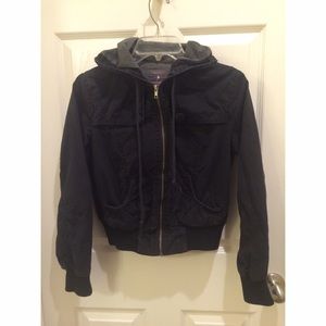 ⚠️BLACK FRIDAY DEAL⚠️Black hooded zip up jacket