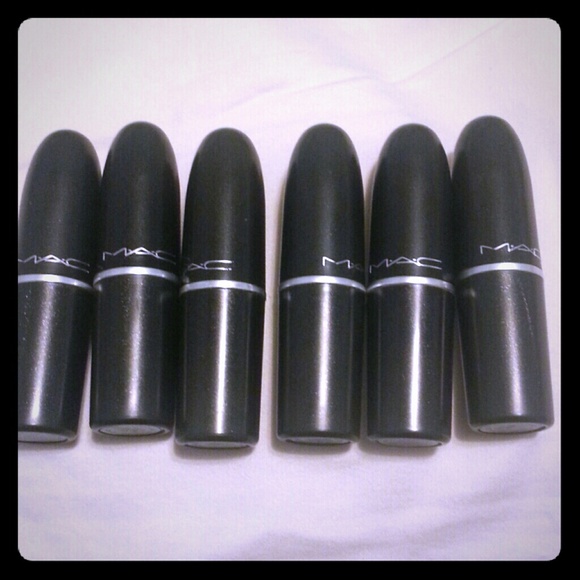 SOLD! 🎉🎆🎉Mac lipsticks