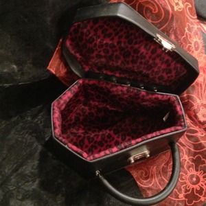 coffin purse hot topic