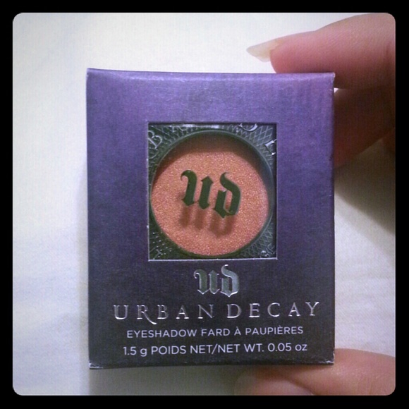 🎁Gifted🎁Urban decay freelove eyeshadow