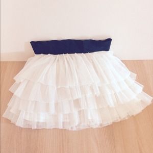 White tutu skirt