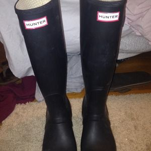 Black hunter rain boots size 7