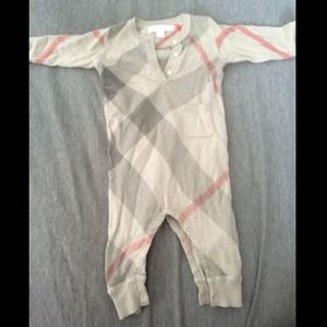 Burberry baby onsie size 6 months