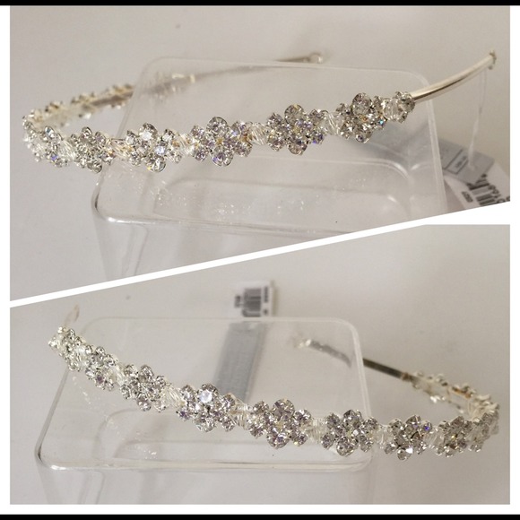 🎉HP 2.23🎉 Swarovski Tiara - Picture 2 of 4