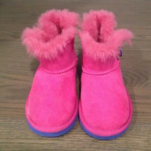Hot pink uggs with purple soles!!!
