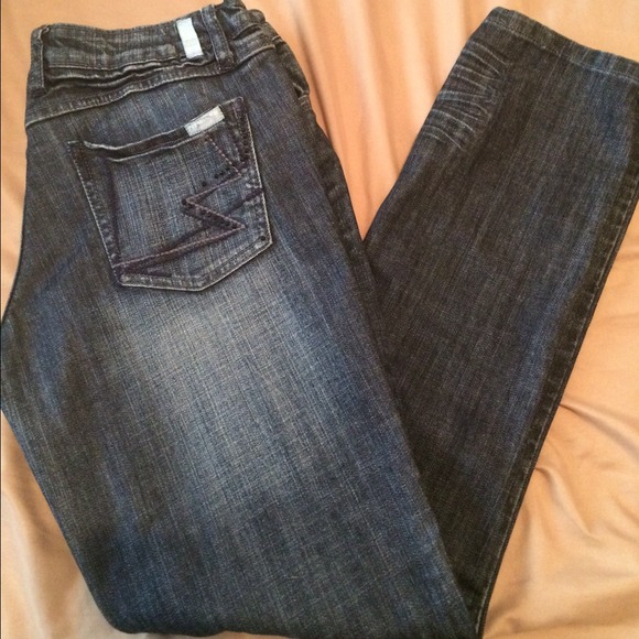 Dollhouse Womens Jean, size 9