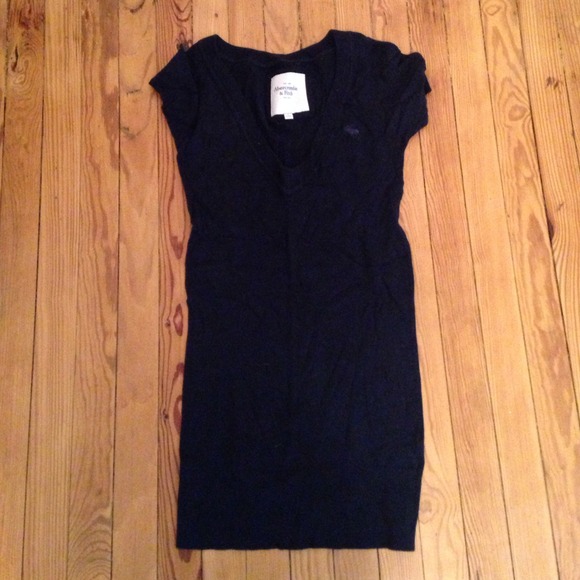 Size small Abercrombie navy dress