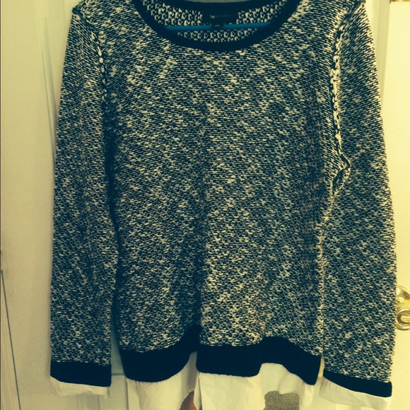 Black & white sweater