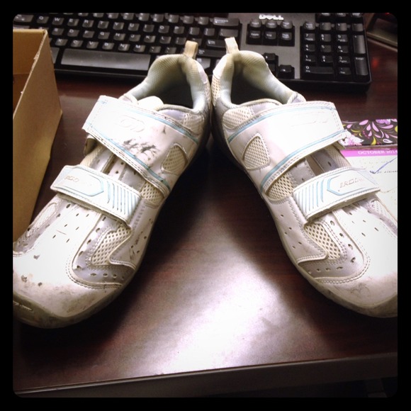 White and blue cycling Garneau shoes Ladies