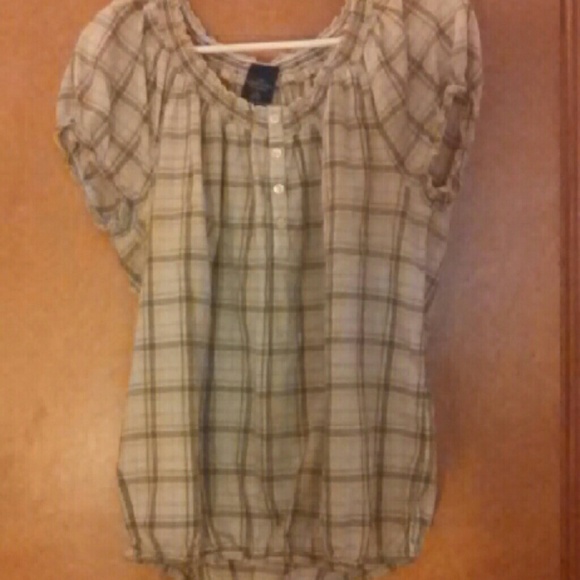 Large green plaid blouse shirt