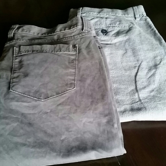 ●●SOLD●●Boys casual pants and great condition.